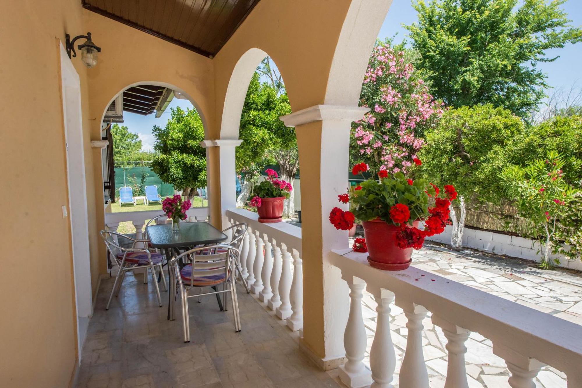Villa Eleni Holidays Resort With Swimming Pool, Sidari  Bagian luar foto